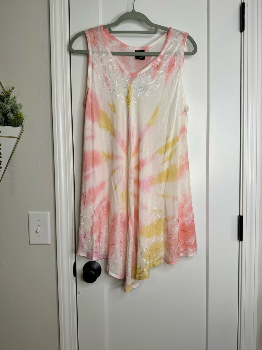 Emily Stacy Sleeveless Tunic Top